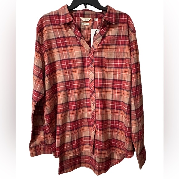 Soft NWT Plaid Shirt - Picture 2 of 5